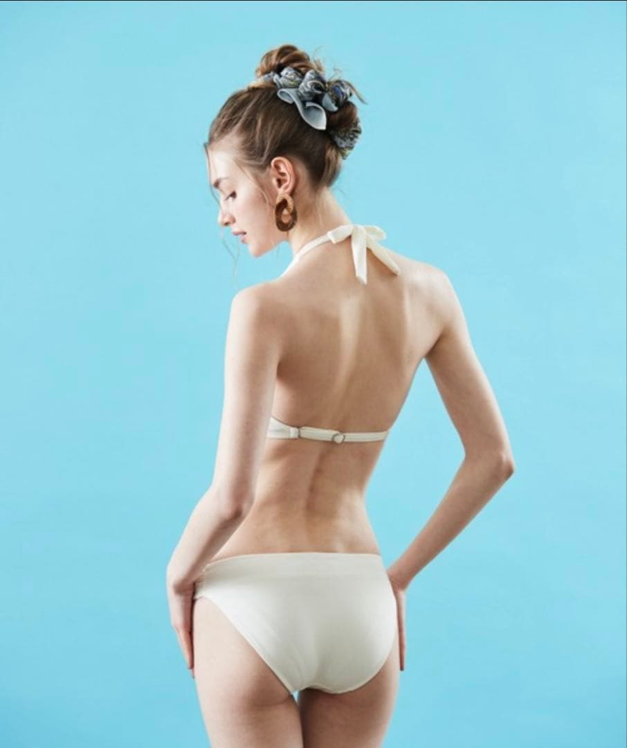 三愛水着 新品未使用　しっかり盛れる「楽盛り水着」　ワイヤービキニ 9M