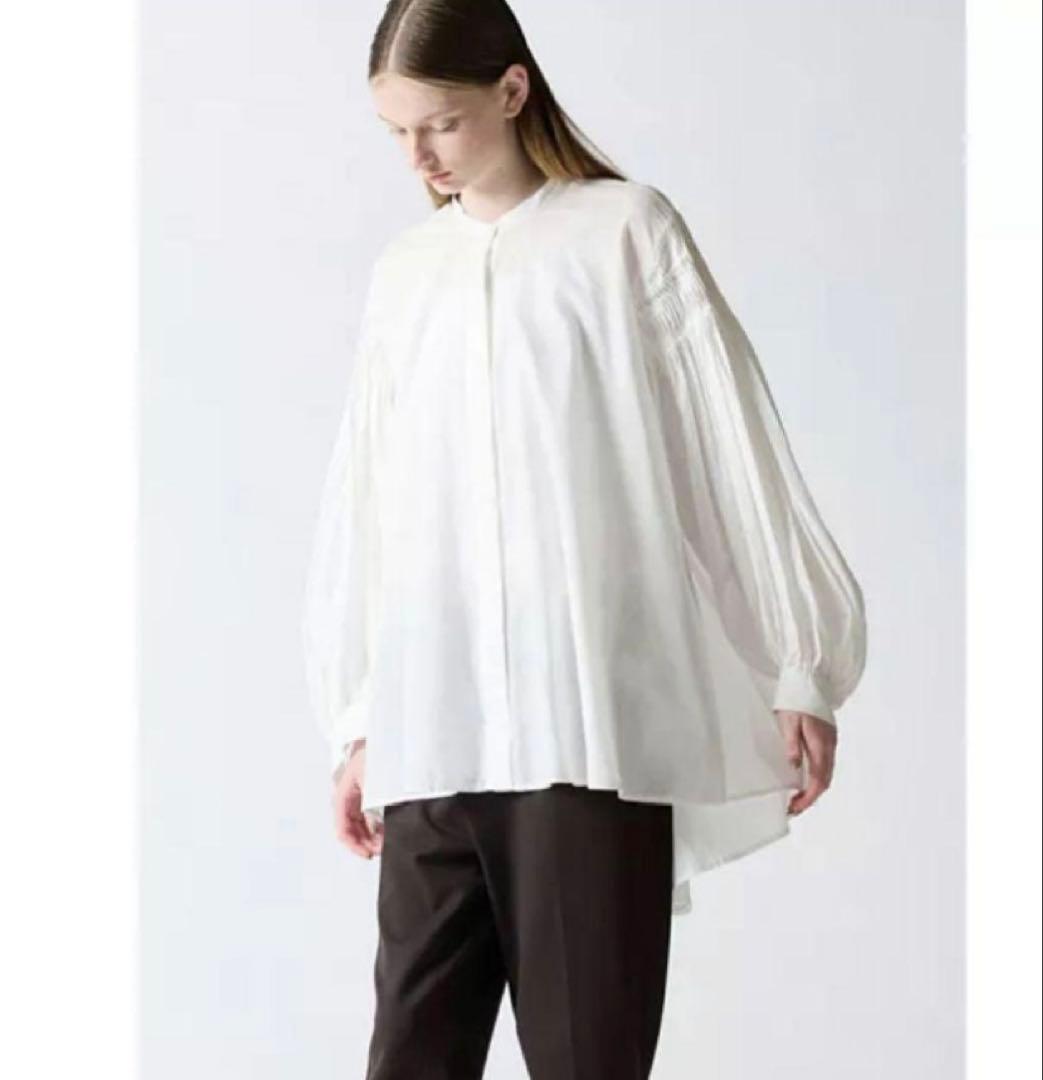 mizuiro ind ピンタックパフスリーブシャツ オフホワイト
