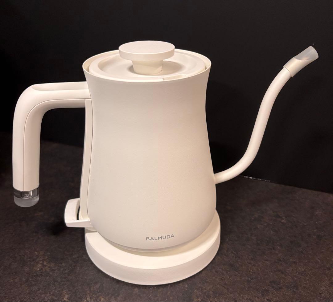 BALMUDA 電気ケトル K02A-WH ホワイト