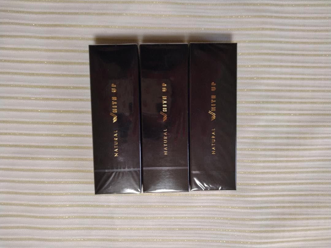 ミネラルエマルジョンクリーム　クリア　30g✕3本