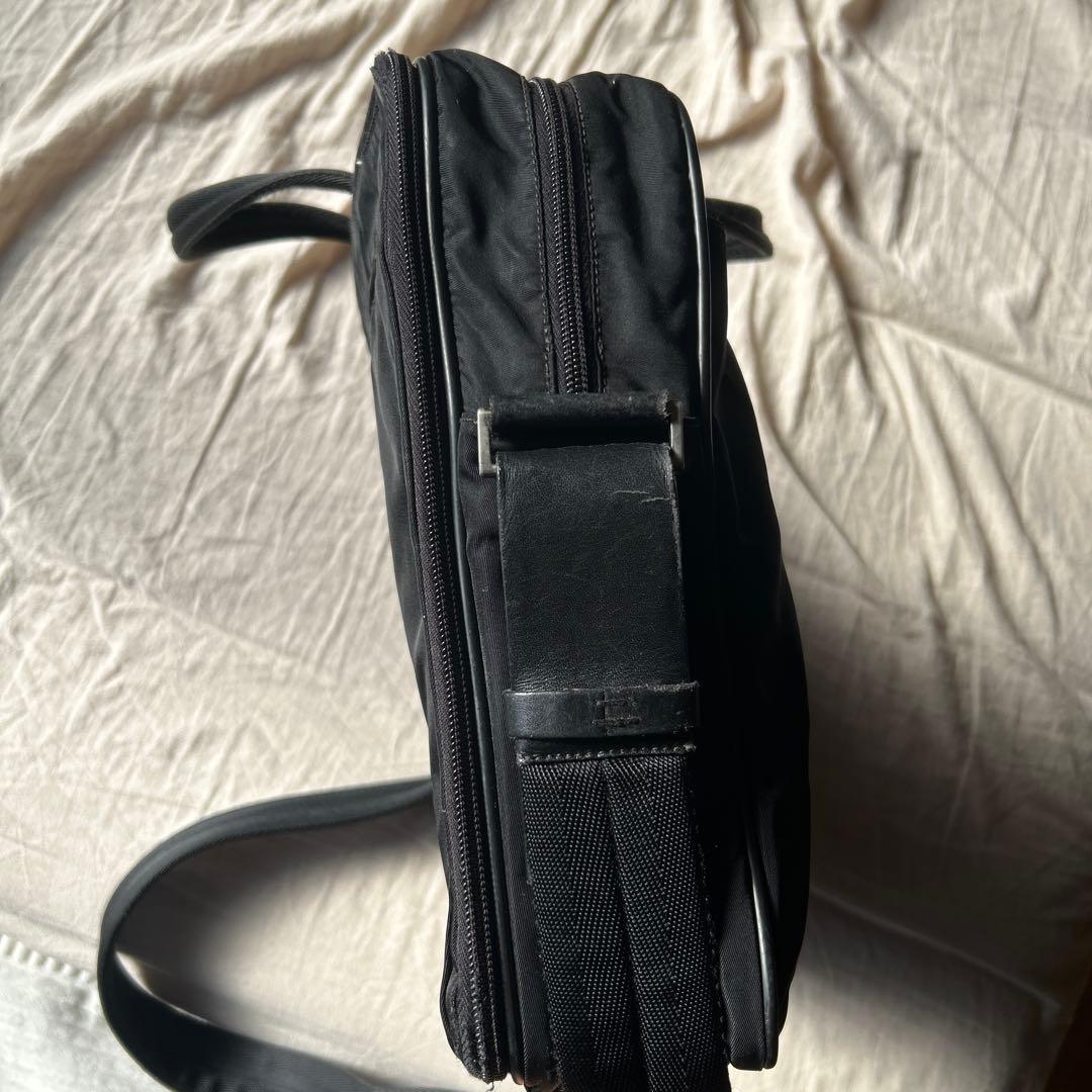 PRADA プラダ ビジネスバッグ ナイロン 2way 三角プレート V407