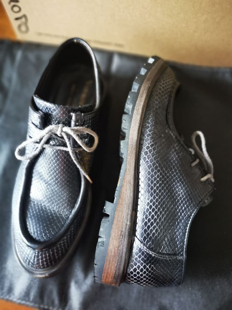 ヴェリテクールレザーシューズ