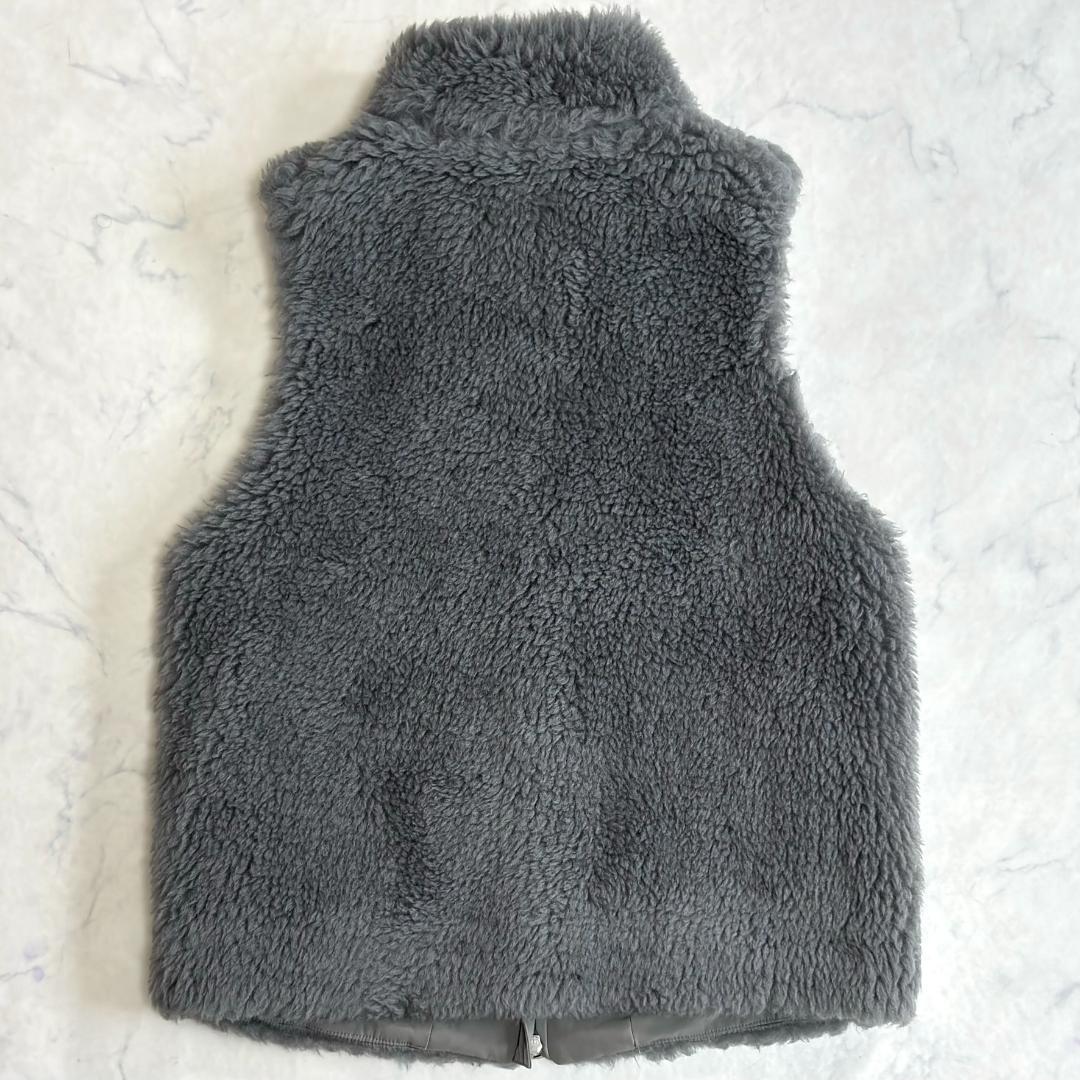 美品ティッカ WOOLファーベスト 24FW ハイネックライトグレー F su3