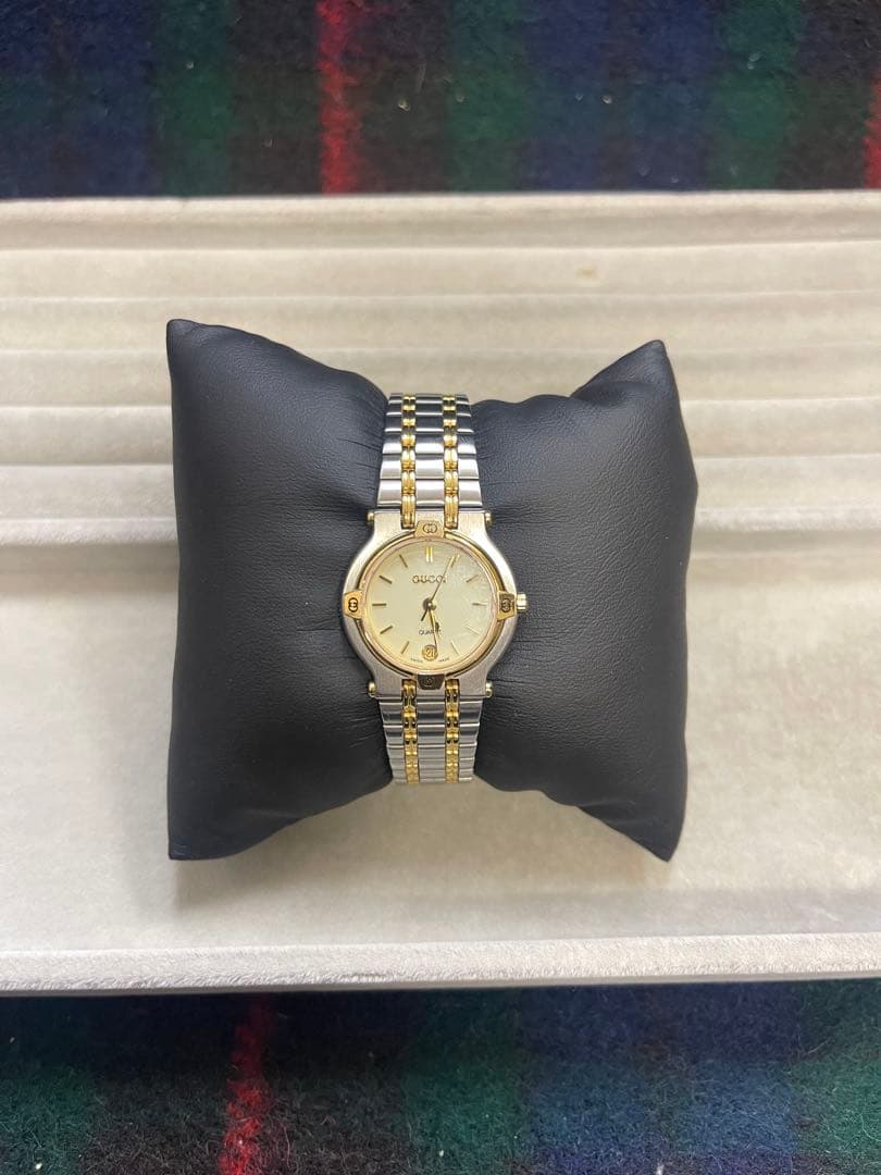 グッチの9000Lシリーズのクォーツ式腕時計 腕時計 クォーツ ウォッチ 時計
