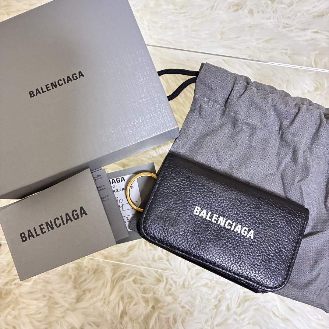 美品✨BALENCIAGA キーケース　６連　ブラック　ゴールド　cash 箱