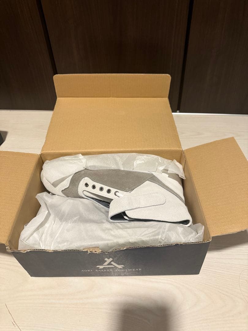 青木　安全靴　ホワイト✖️グレー