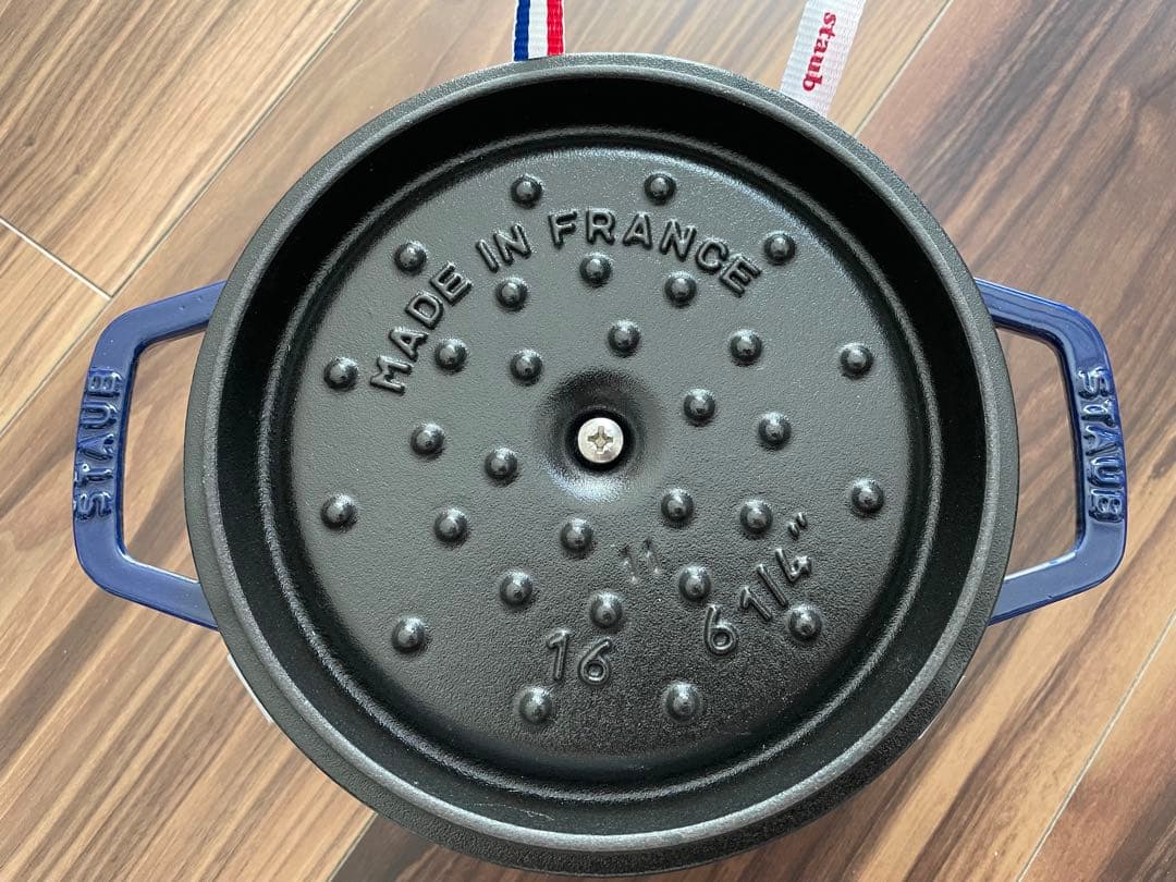 【新品未使用】STAUB ココットラウンドホーロー鍋ロイヤルブルー希少✨16cm