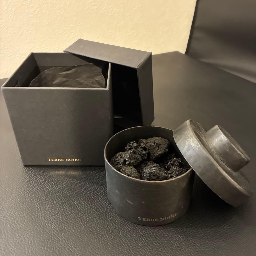 MAD et LEN マドエレン テレノア 溶岩石