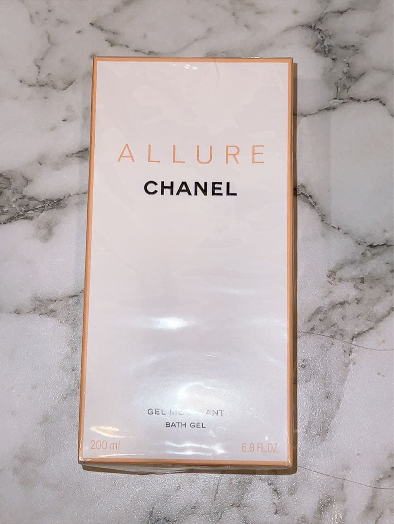 CHANEL アリュール バスジェル ボディシャンプー