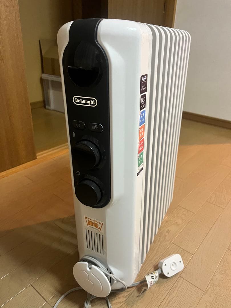 DeLonghi オイルヒーター コンパクト