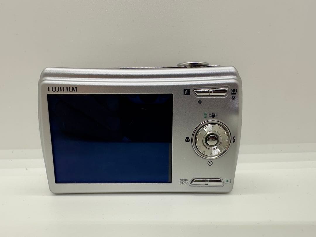Fujifilm FinePix F100fd コンパクトデジタルカメラ
