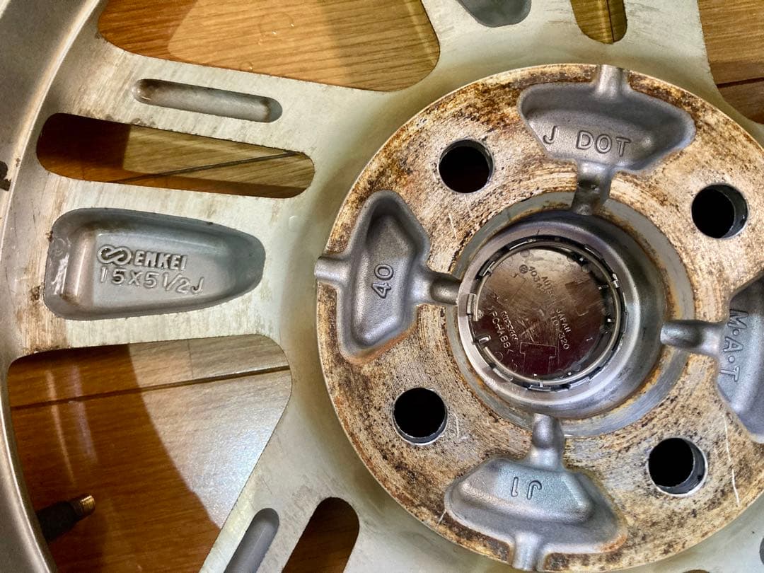 タイヤ・ホイール A 88