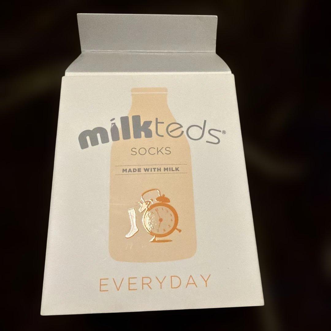 milkteds 外科医が作ったイタリア製のコンプレッションソックス　赤