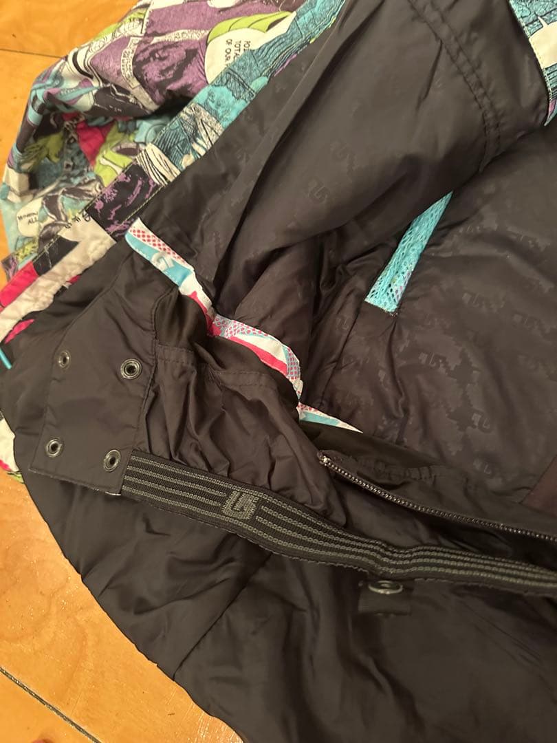 Burton コミックプリント スノーボードウェア 男性用　バートン　レディース