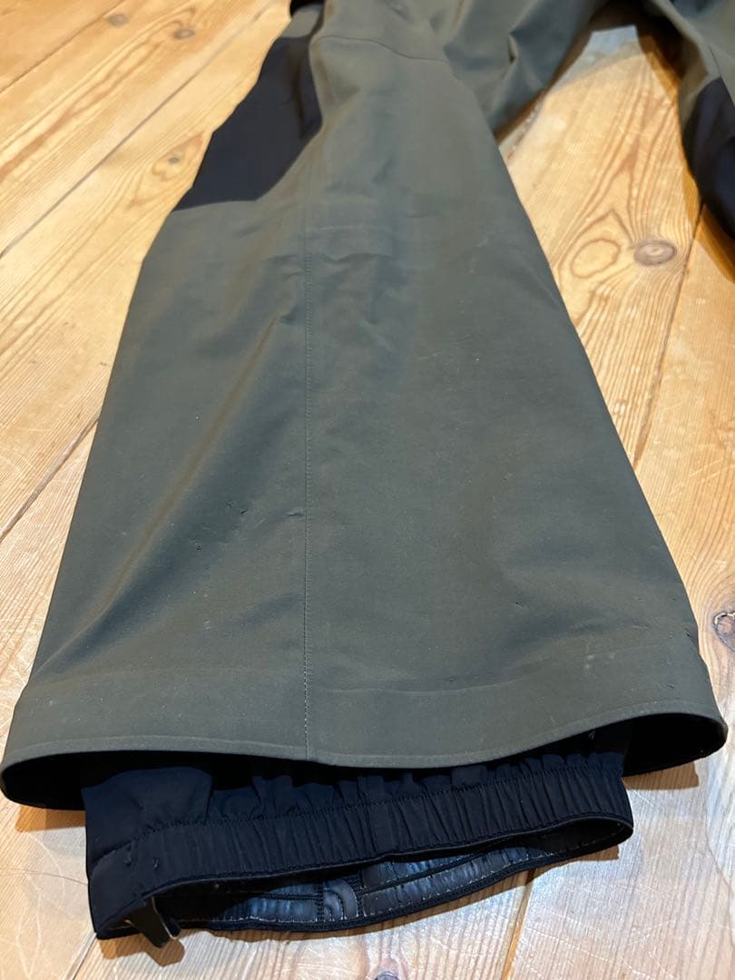 The North Face パウダーガイドライトジャケット・ビブパンツセット