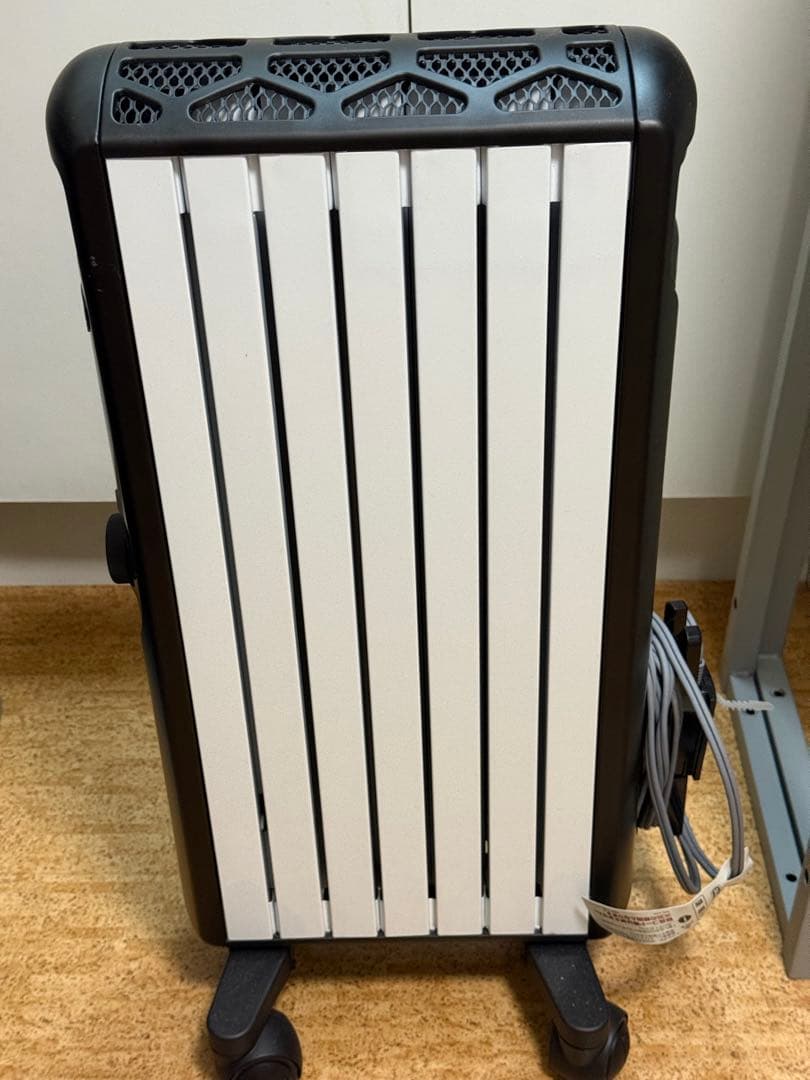 デロンギ マルチダイナミックヒーター MDHU09-BK【美品】