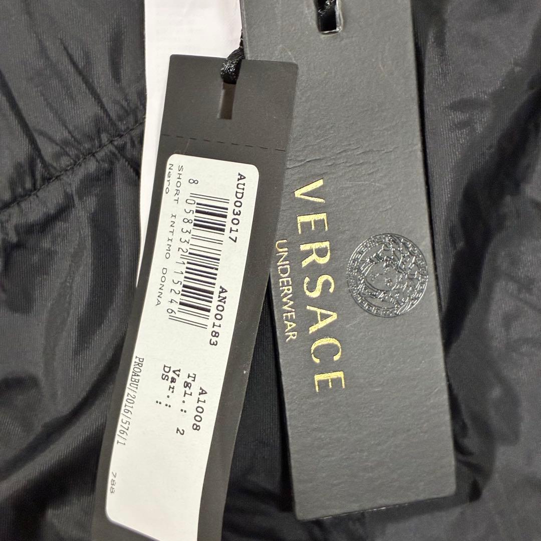 【タグ付き未使用品】VERSACE ヴェルサーチェ ショートパンツ GYM