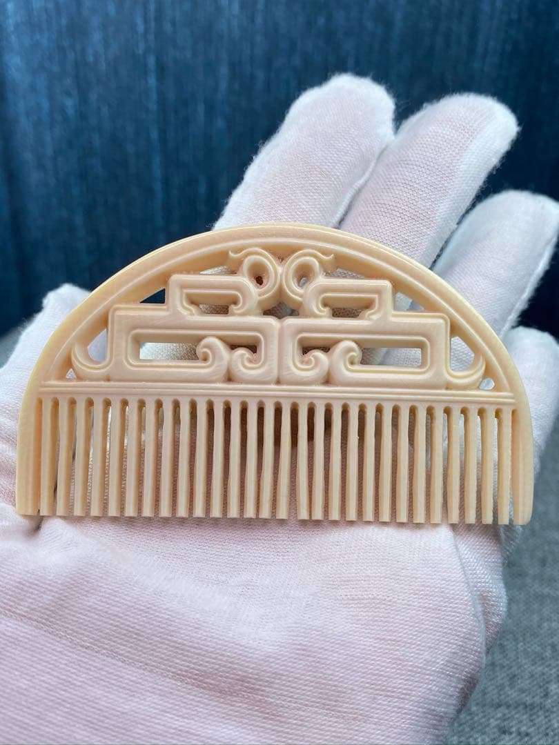 天然マンモス牙美しい手作り彫刻 一櫛百順 髪櫛(25g)