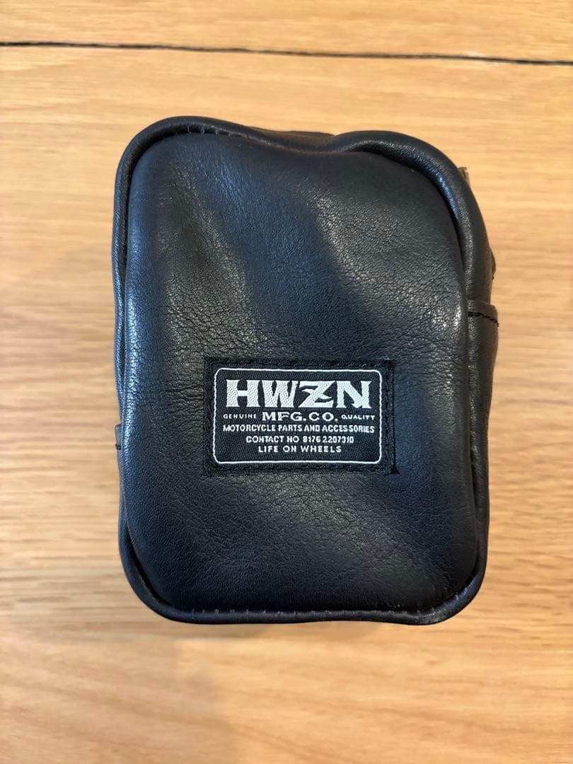 HWZN ハウゼン　レザーポーチ　ETCポーチ