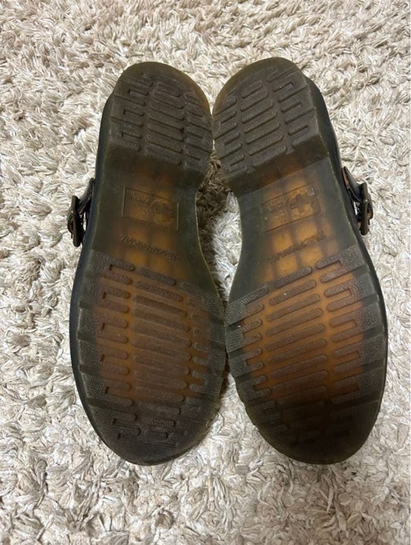 Dr. Martens ブラック メリージェーンシューズ