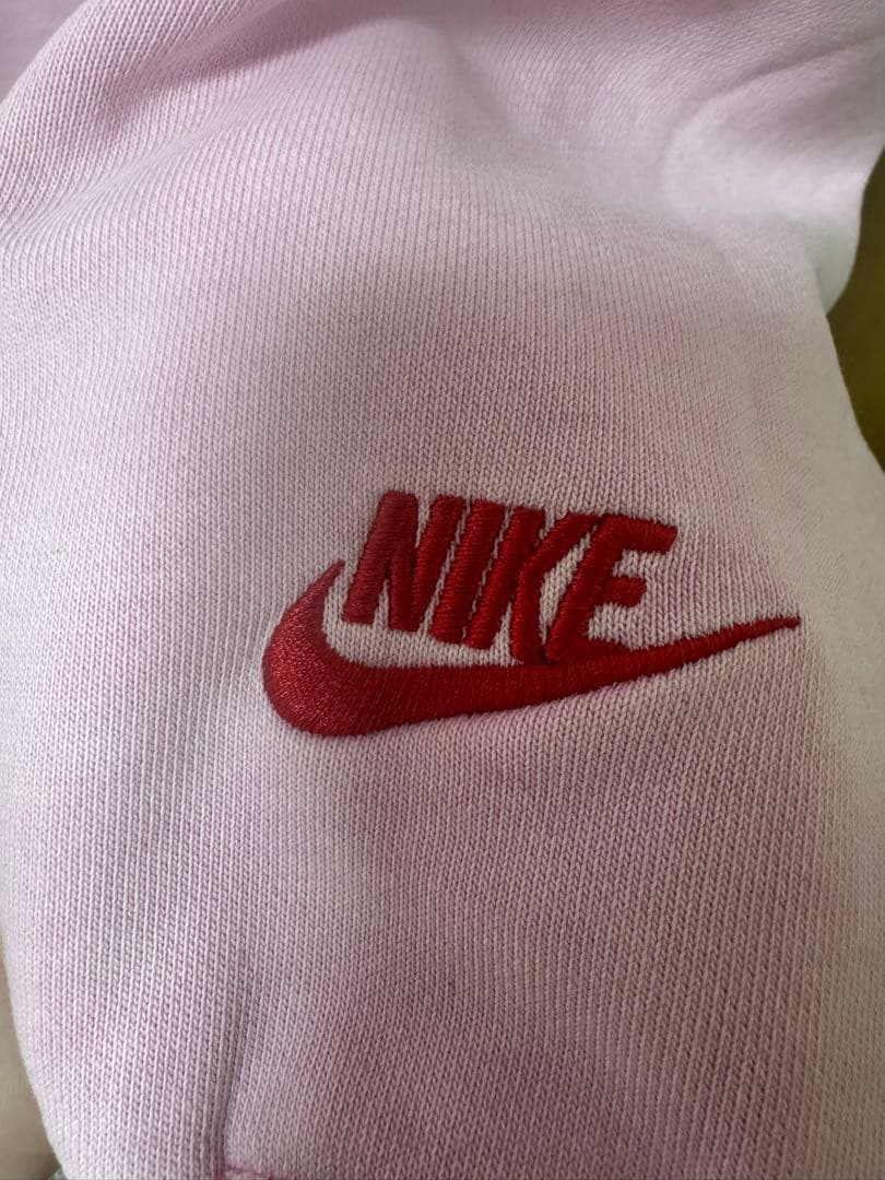 NIKE NIGOロゴ トレーナー ピンク