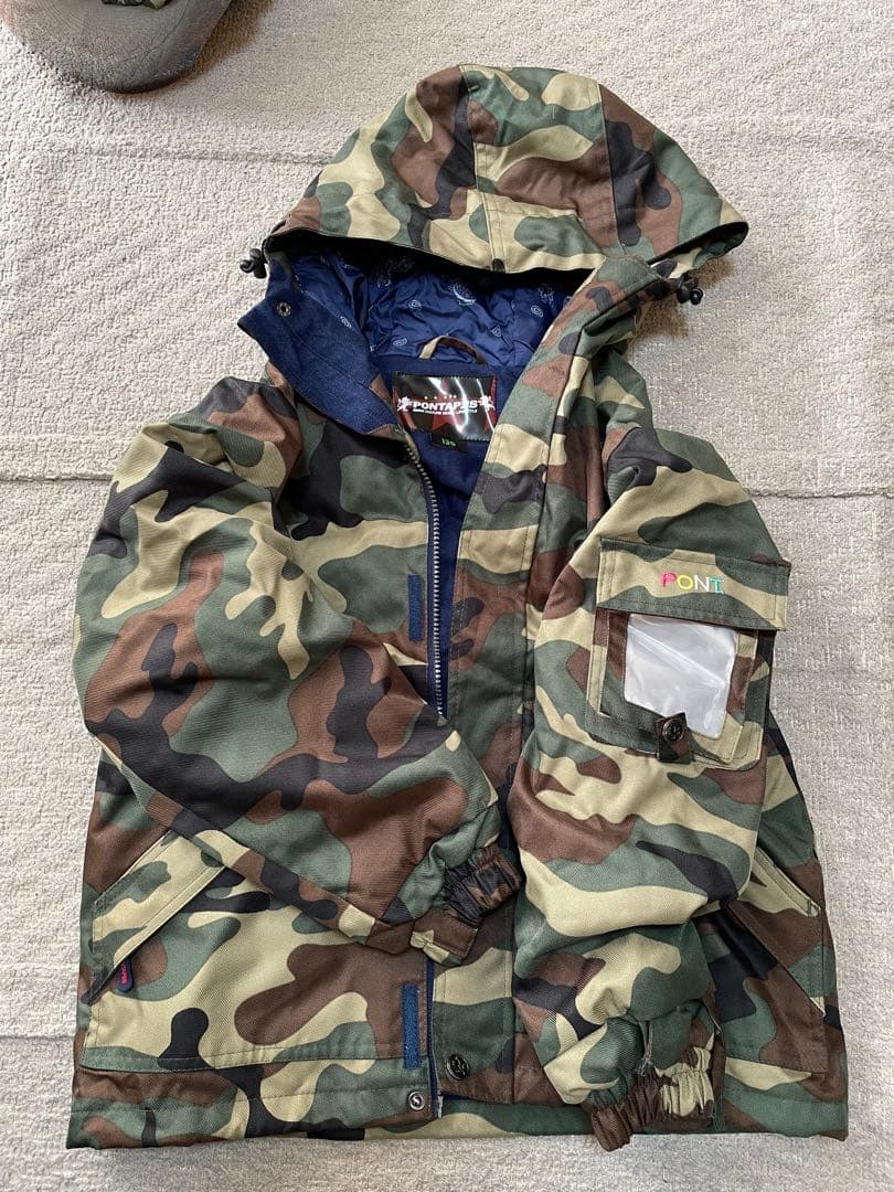 PONTAPES 迷彩 子供用スキー　スノボウェア 130cm