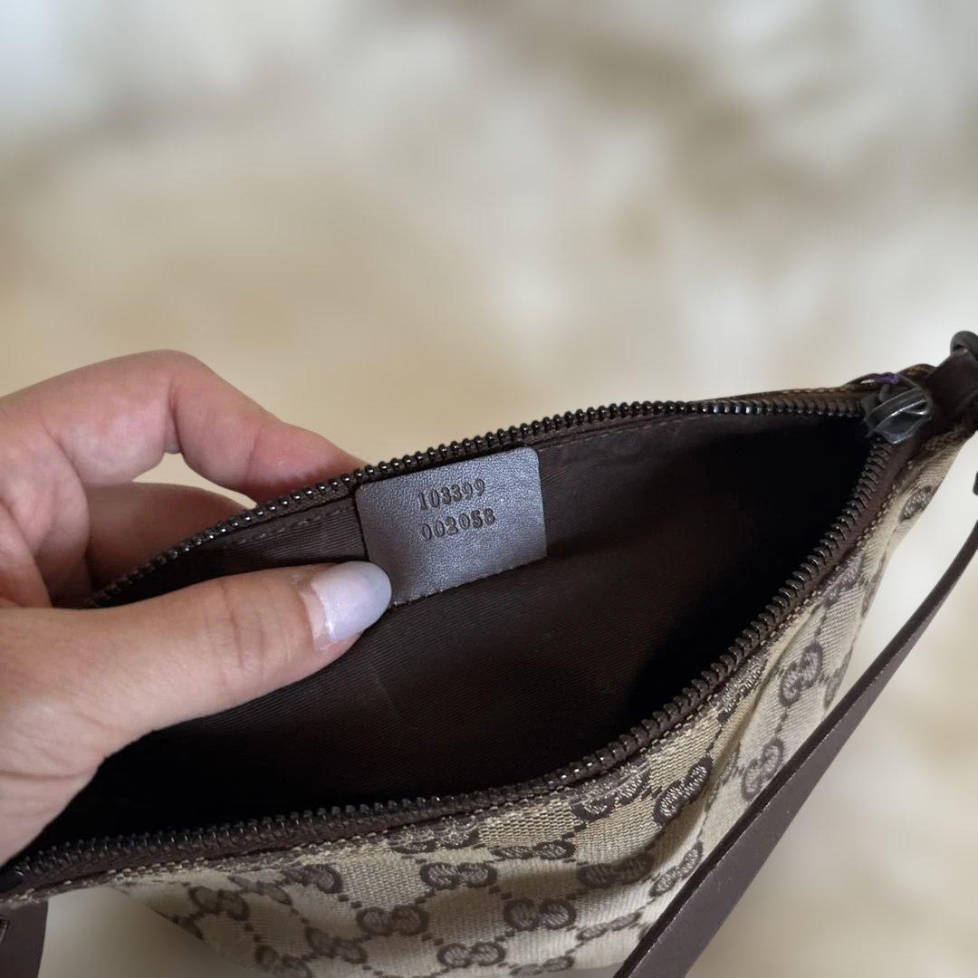 美品✨グッチ GGキャンバス アクセサリーポーチ ハンドバッグ