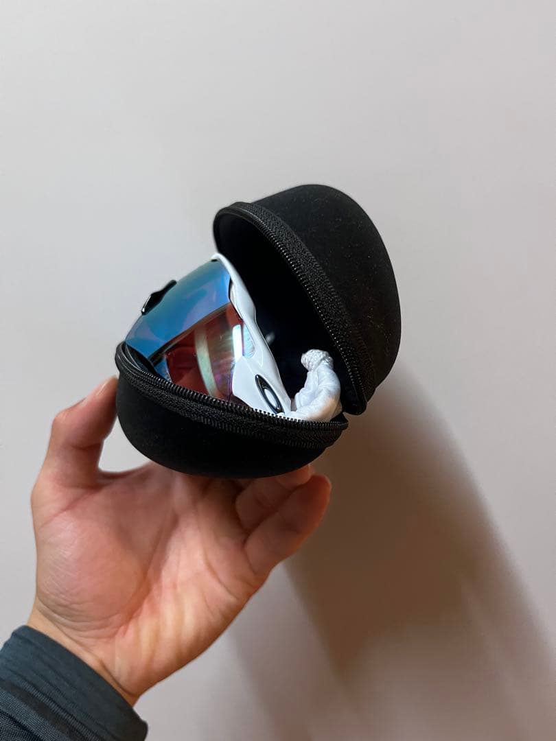 オークリー サングラス レーダーイーブイ