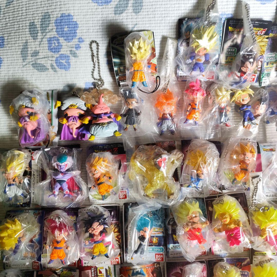ドラゴンボール　UDM　ガチャ　キーホルダー　大量　126個セット