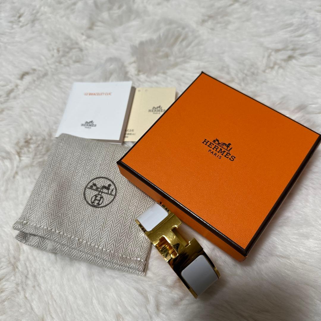 HERMES ホワイト ゴールド バングル