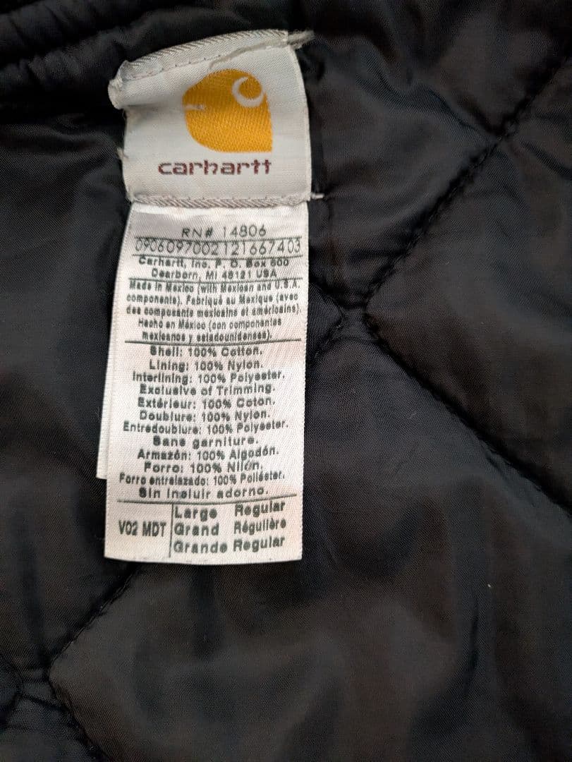 Carhartt ネイビーベスト