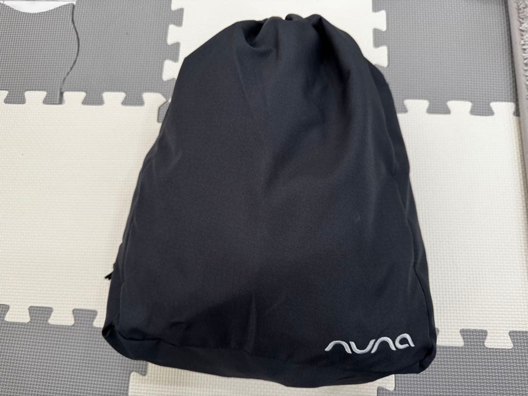 美品 nuna CUDL clik ヌナ　カドルクリック　抱っこひも