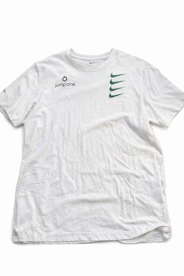 jumpone アパレル　NIKEコラボ