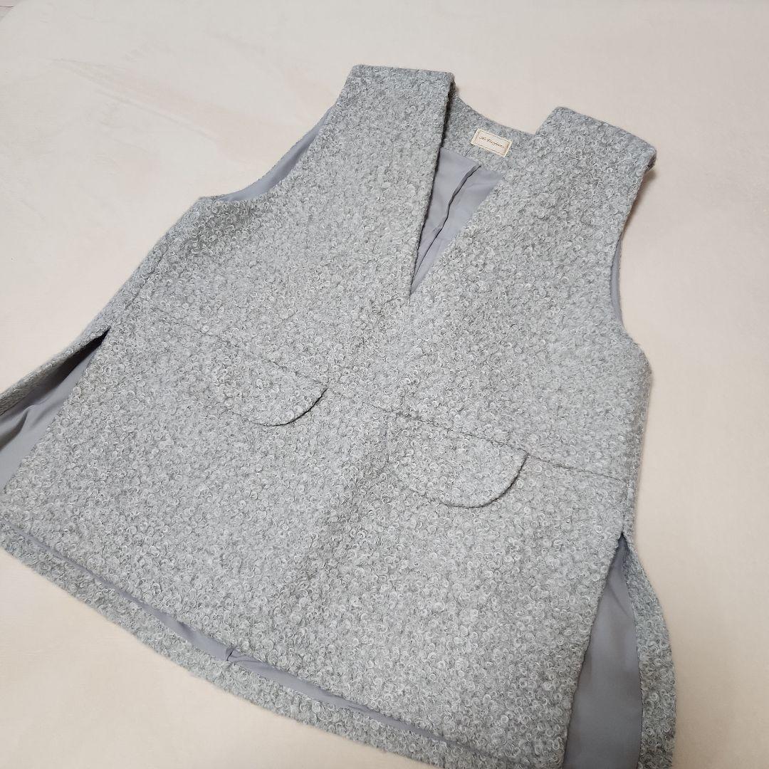 Re Verofana アキロンコラボ　ライトグレー ノースリーブベスト