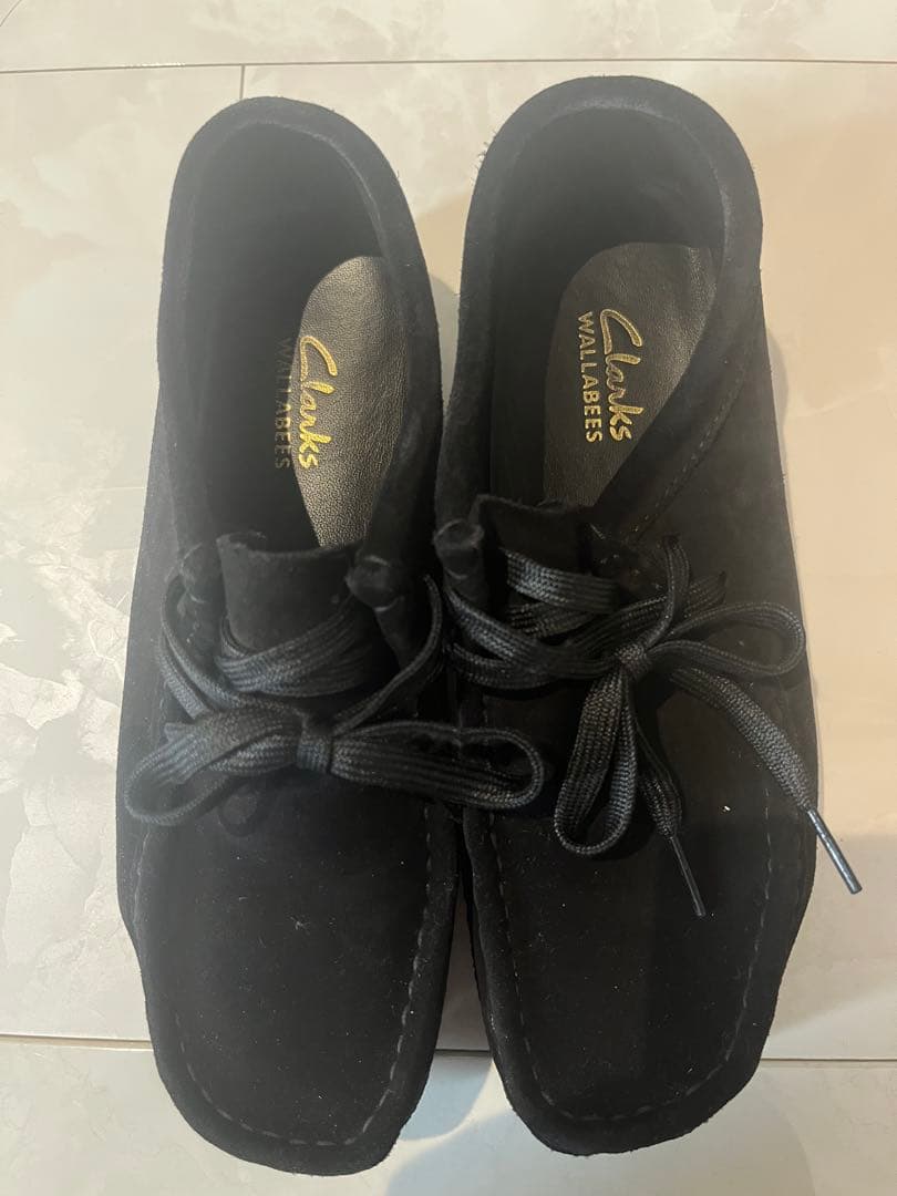 黒 スエード レースアップシューズ