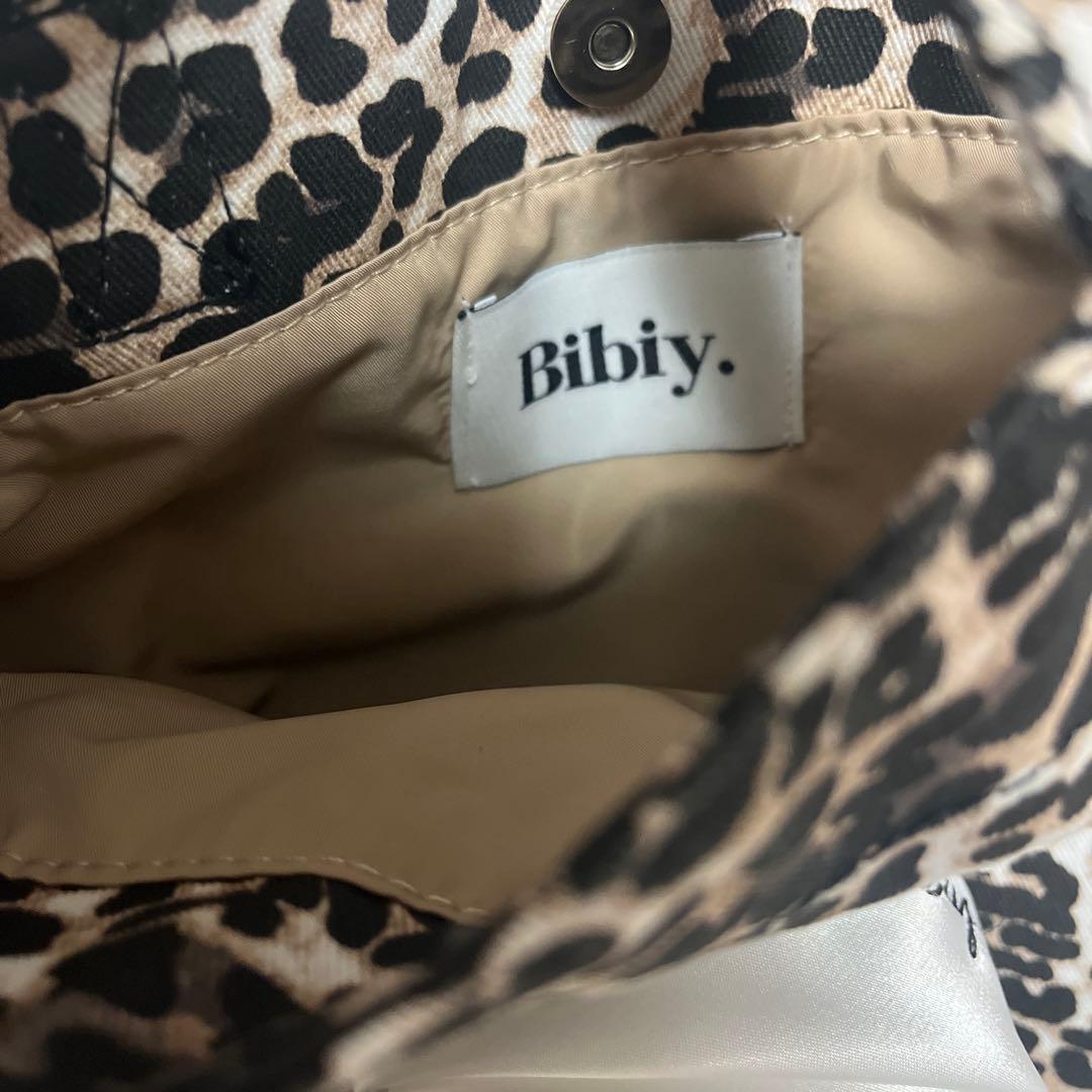 Bibiy ヒョウ柄バック