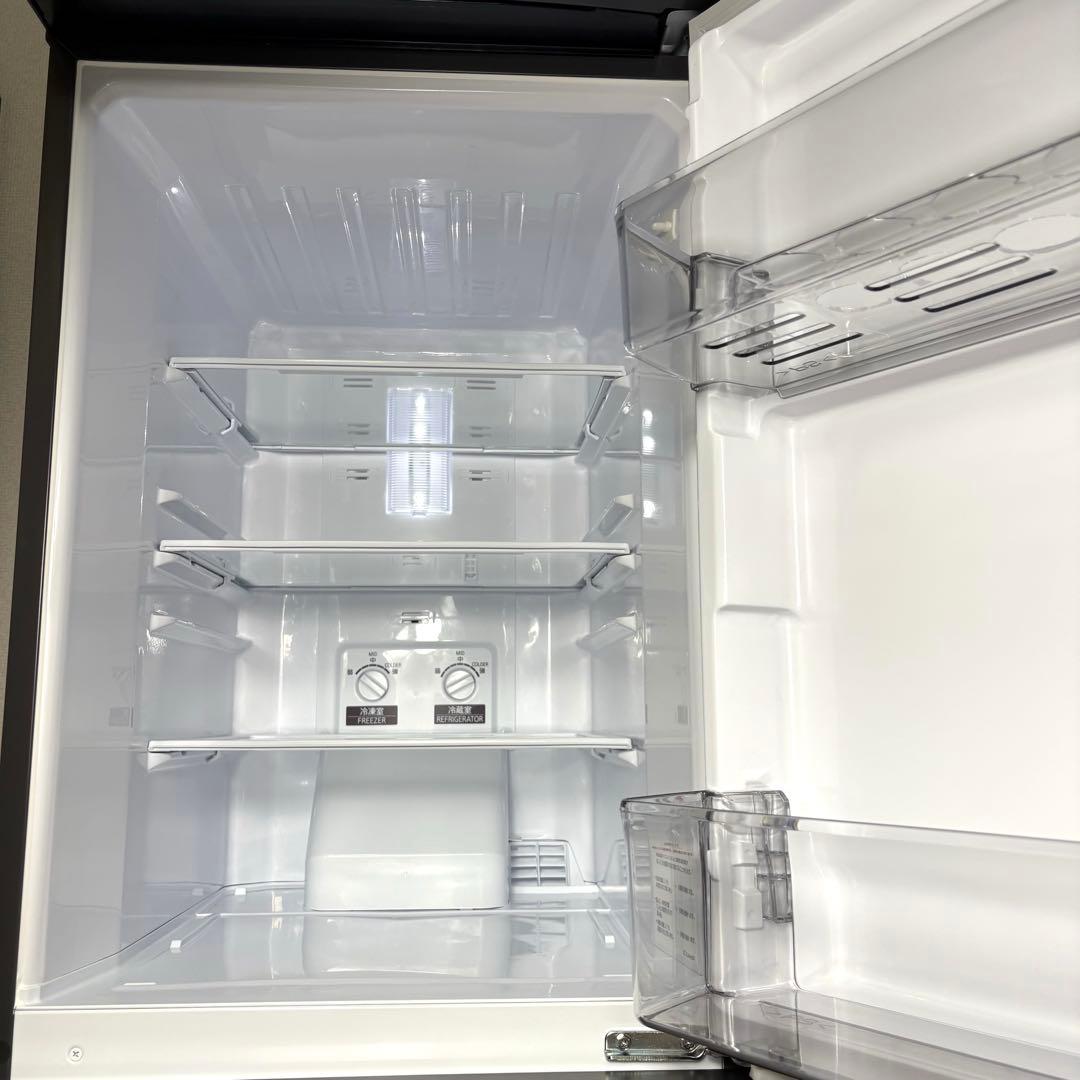 2024 冷蔵庫 一人暮らし 単身用 小型 保証付 送料無料 三菱 未使用に近い