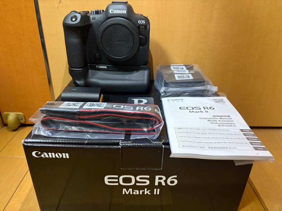 キヤノン EOS R6 Mark II ボディ + BG-R10