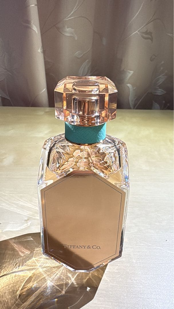 《75ml》Tiffany & Co. Rose Gold オードパルファム