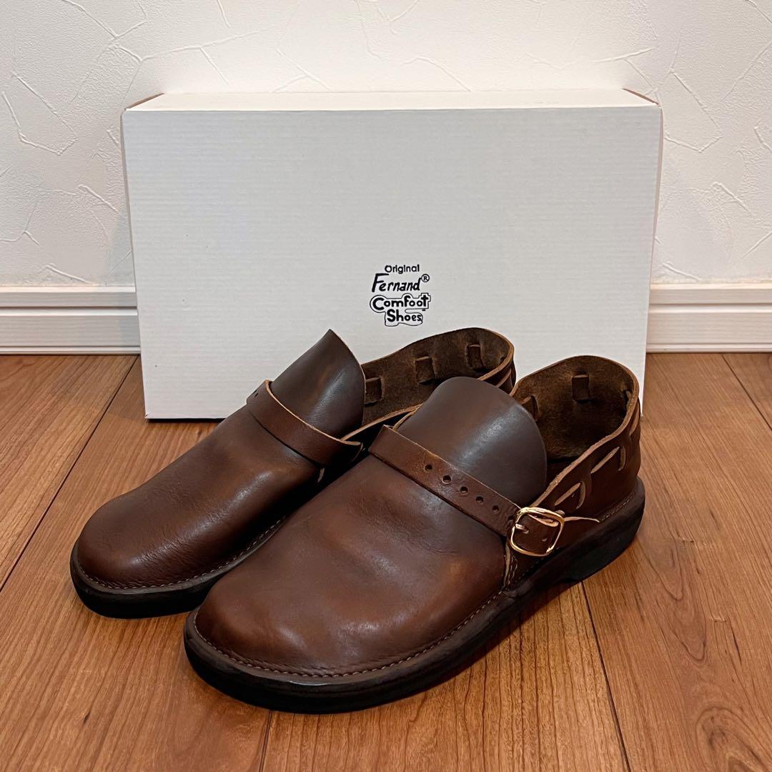 新品 未着用品 フェルナンドレザー Middle English ブラウン 9E