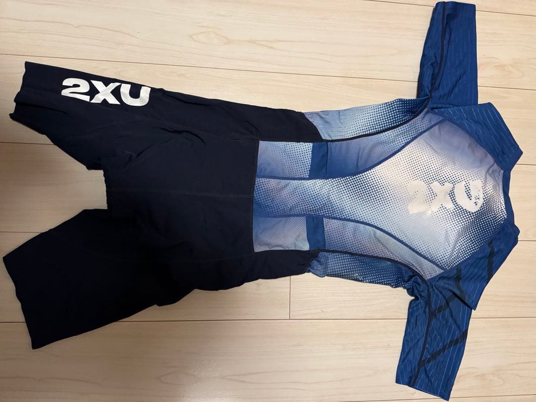 2XU トライスーツ AERO SLV TRISUIT