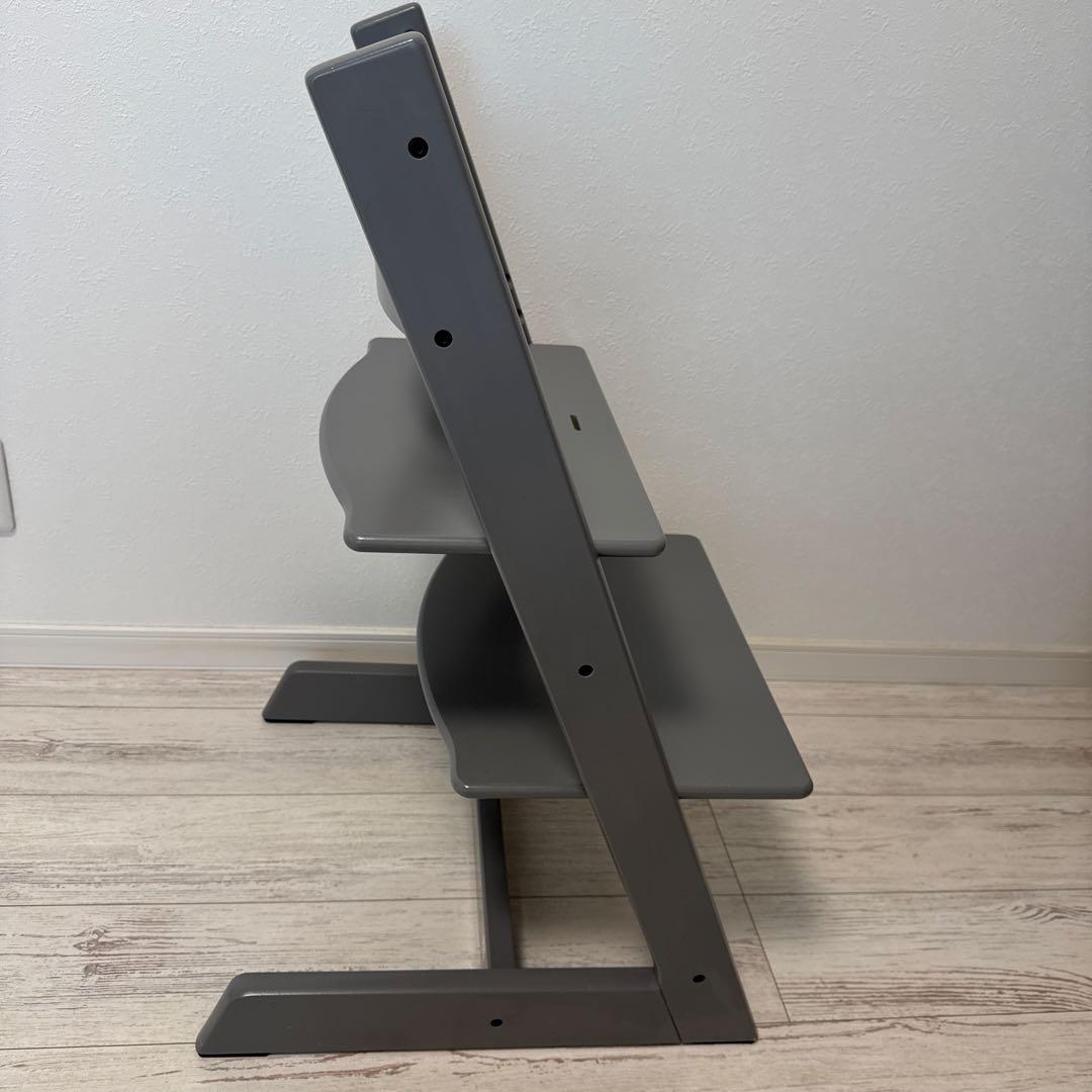 ストッケ　トリップトラップ　ストームグレー　ベビーセット付　トレー付