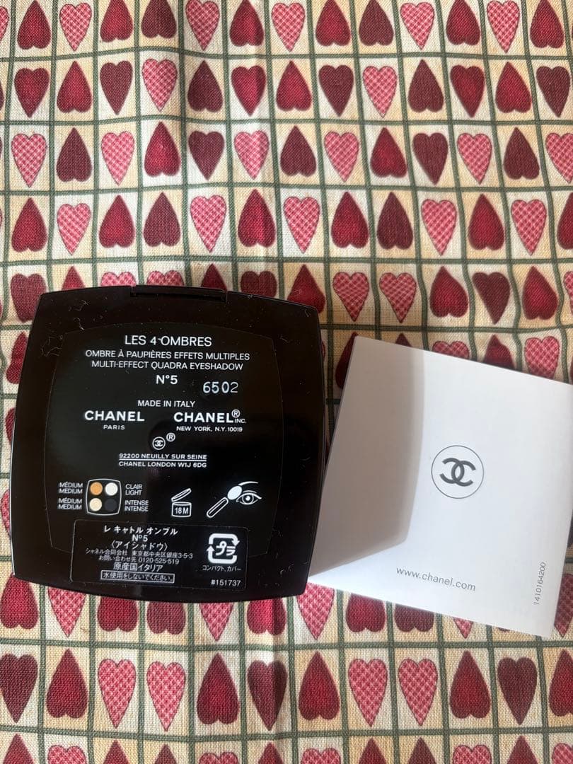 【新品未使用】CHANEL レキャトルオンブル No5