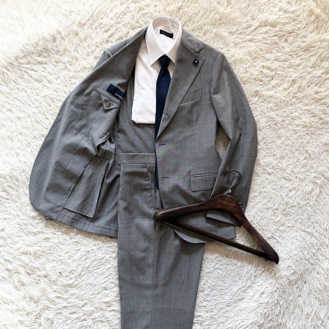 <極美品>LARDINI 新ロゴ グレー ウール スーツ ブートニエール 46