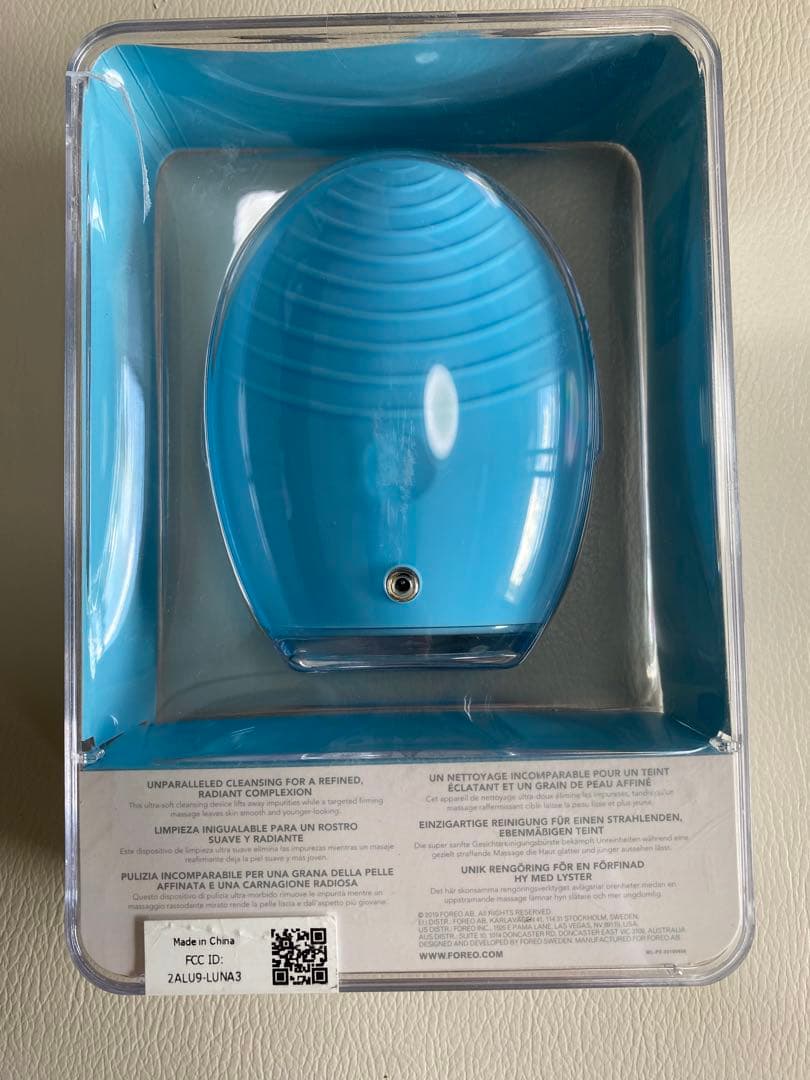 新品未使用FOREO LUNA 3 洗顔ブラシ 青　ケースに傷あり