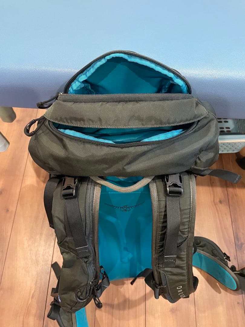 （美品）オスプレーキャンパー42 OSPREY Kamber 42 ブラック