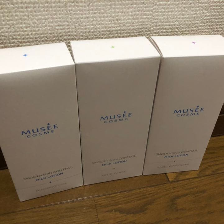 ミュゼ 薬用スムーススキンコントロールミルクローション 300ml 3本セット