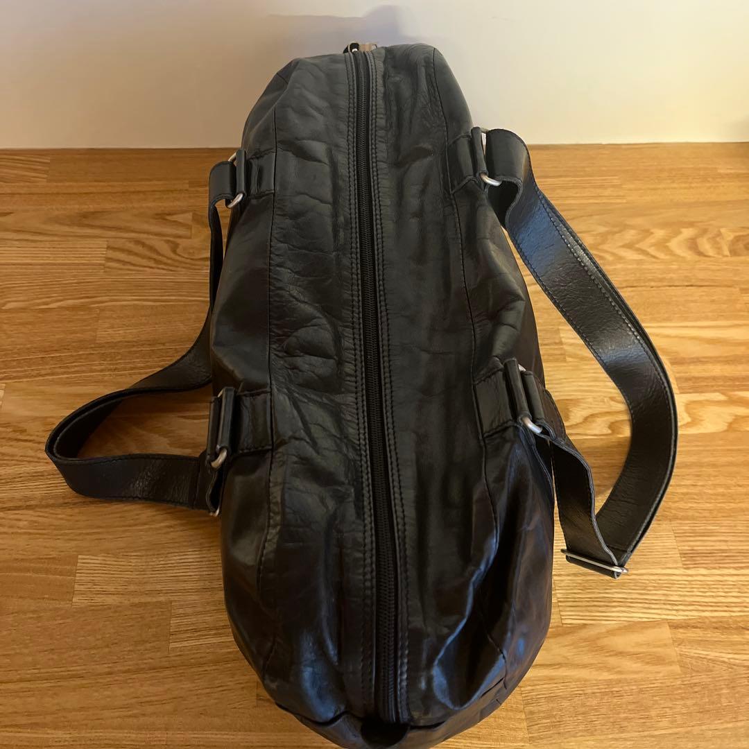 【美品】m0851 テニスバッグ アニリンレザー ブラック