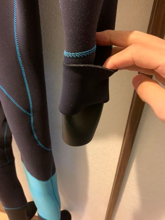 ライトドライスーツ　レボリューション　ヌーベルバーグウェットスーツ