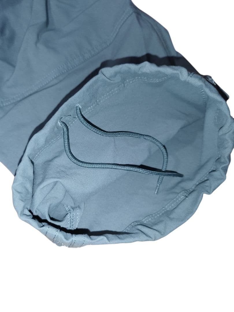 美品　NIKE　ACG カーゴパンツ クレイグリーン　カーキ